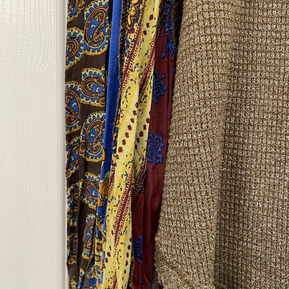 We The Free Cropped Bubble Sleeve Thermal Top - Picture 6 of 16